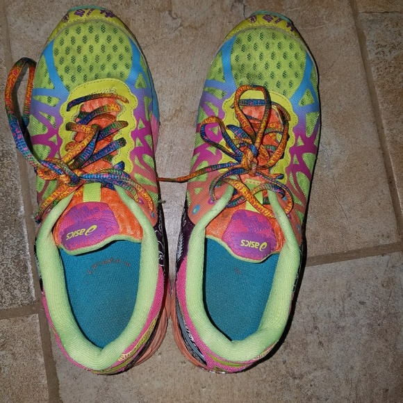 neon tennis shoes